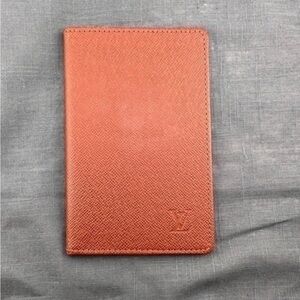 AUTHENTIC Louis Vuitton wallet
